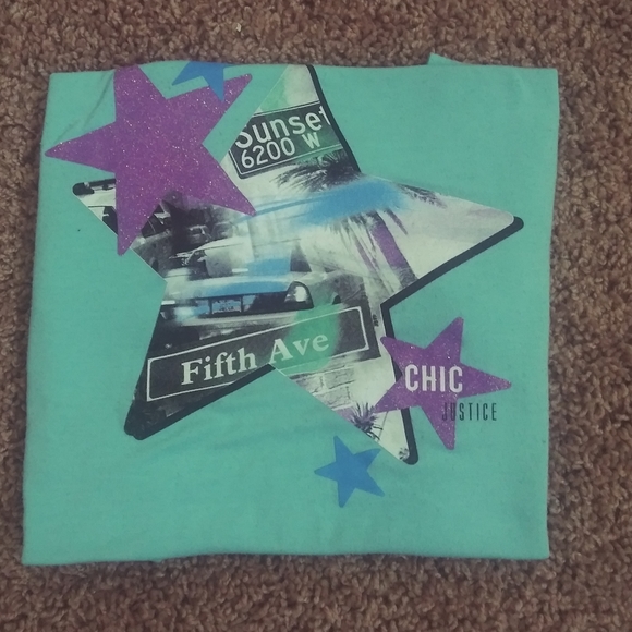 Shirt - Picture 4 of 4